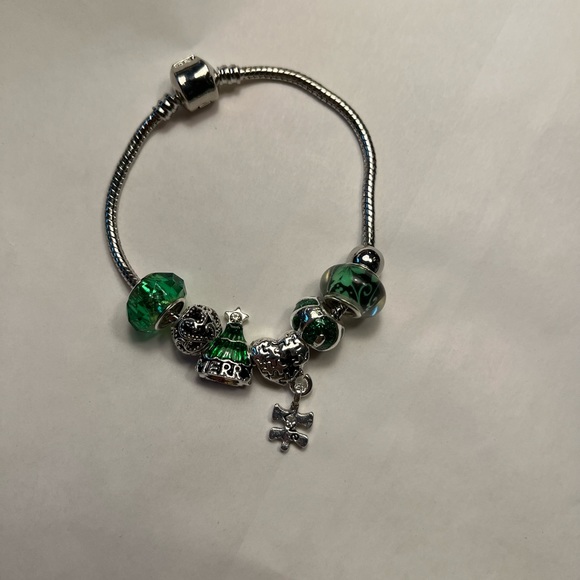2297-RTT Sparkling Green Beads & Charms “ Missing Puzzle Piece” - Picture 13 of 13